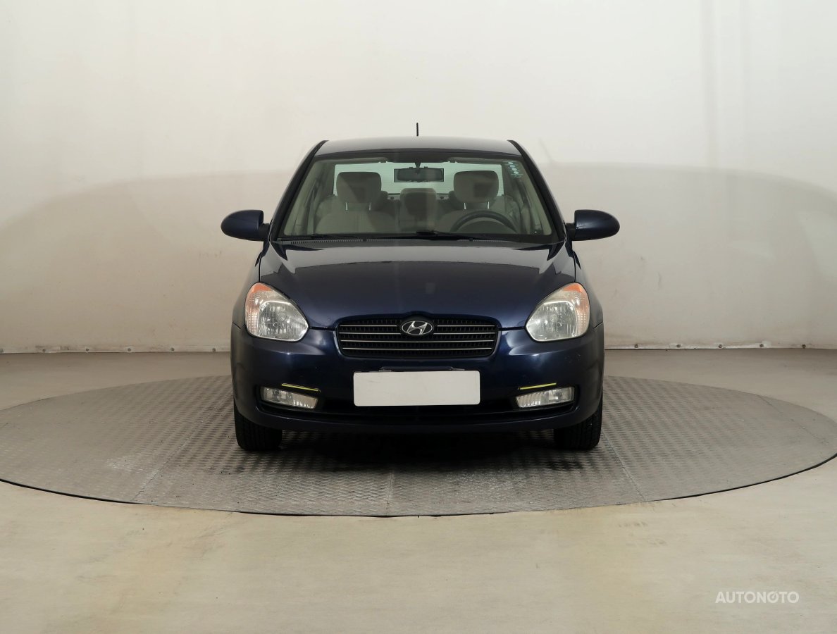 Hyundai Accent, 2009 - pohled č. 2