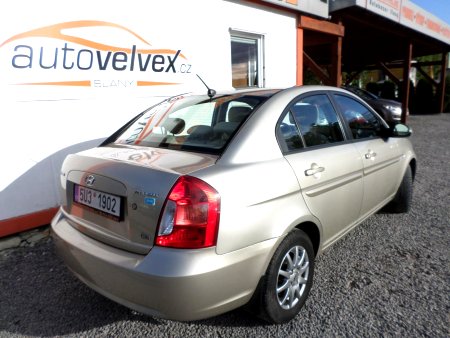 Hyundai Accent, 2008 - pohled č. 4