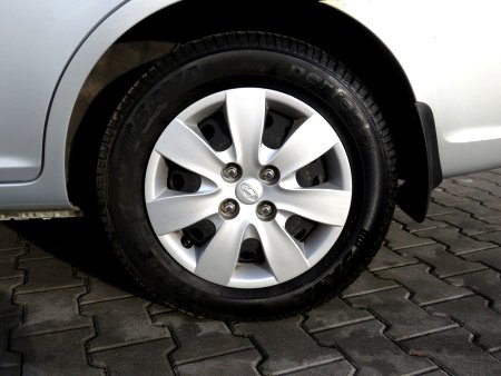 Hyundai Accent, 2009 - pohled č. 10