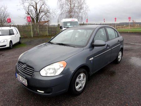 Hyundai Accent, 2009 - pohled č. 3