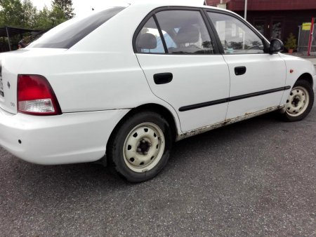 Hyundai Accent, 2002 - pohled č. 2