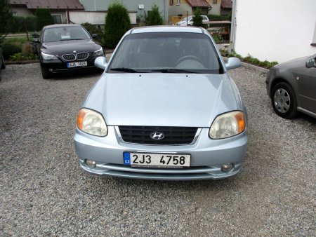 Hyundai Accent, 2003