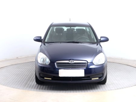 Hyundai Accent, 2010 - pohled č. 2