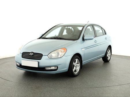 Hyundai Accent, 2009 - pohled č. 3