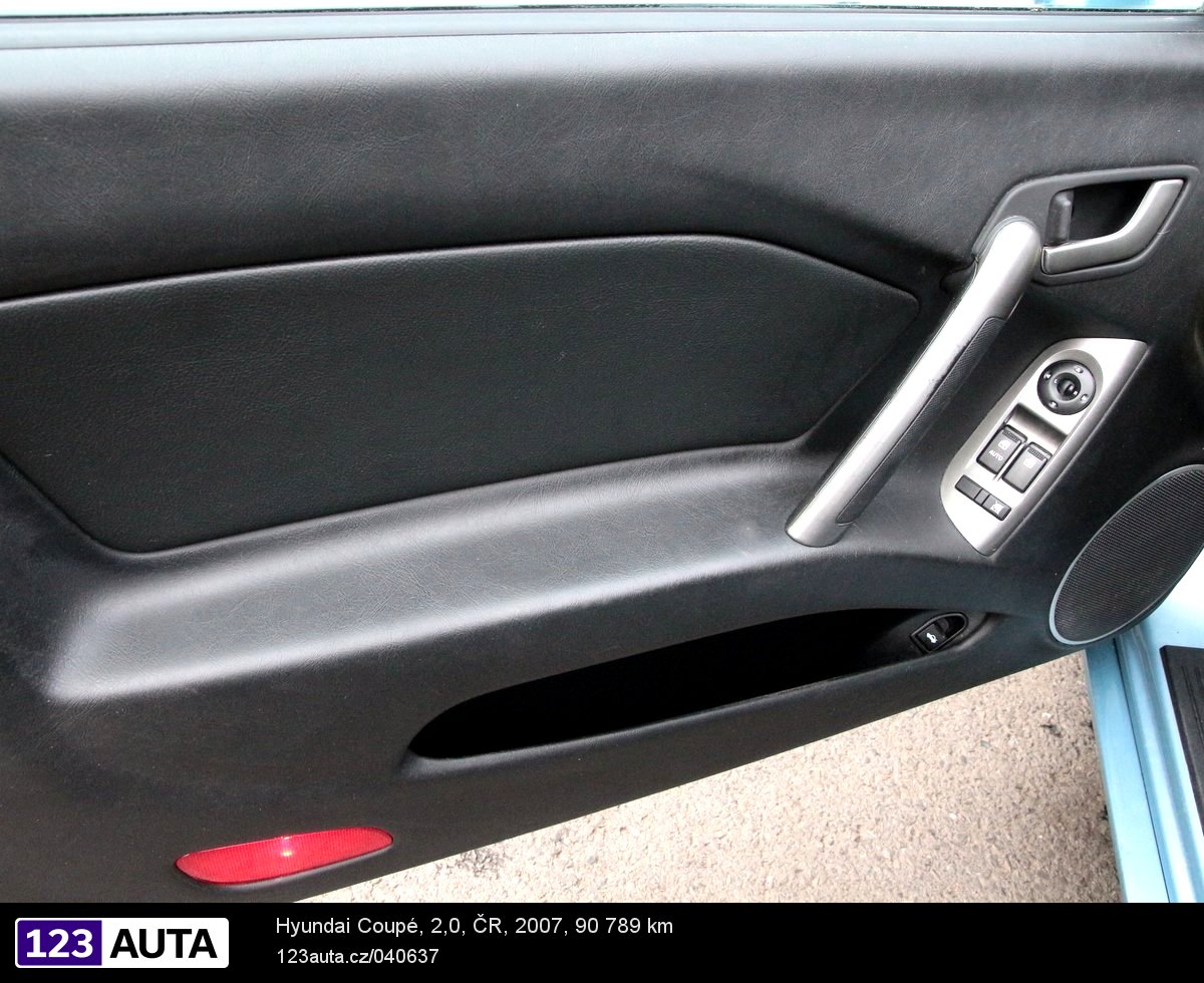 Hyundai Coupé, 2007 - pohled č. 18