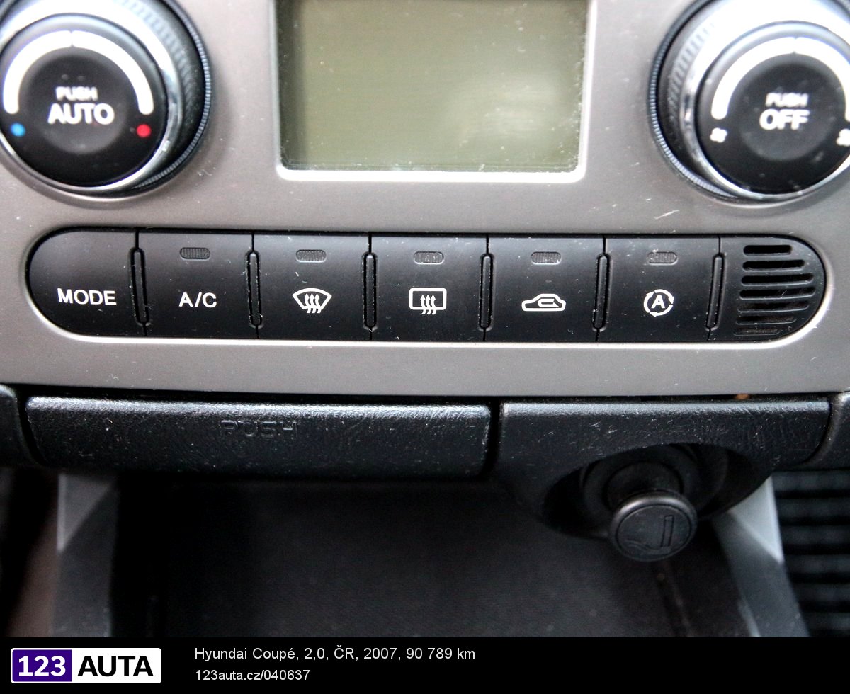 Hyundai Coupé, 2007 - pohled č. 21