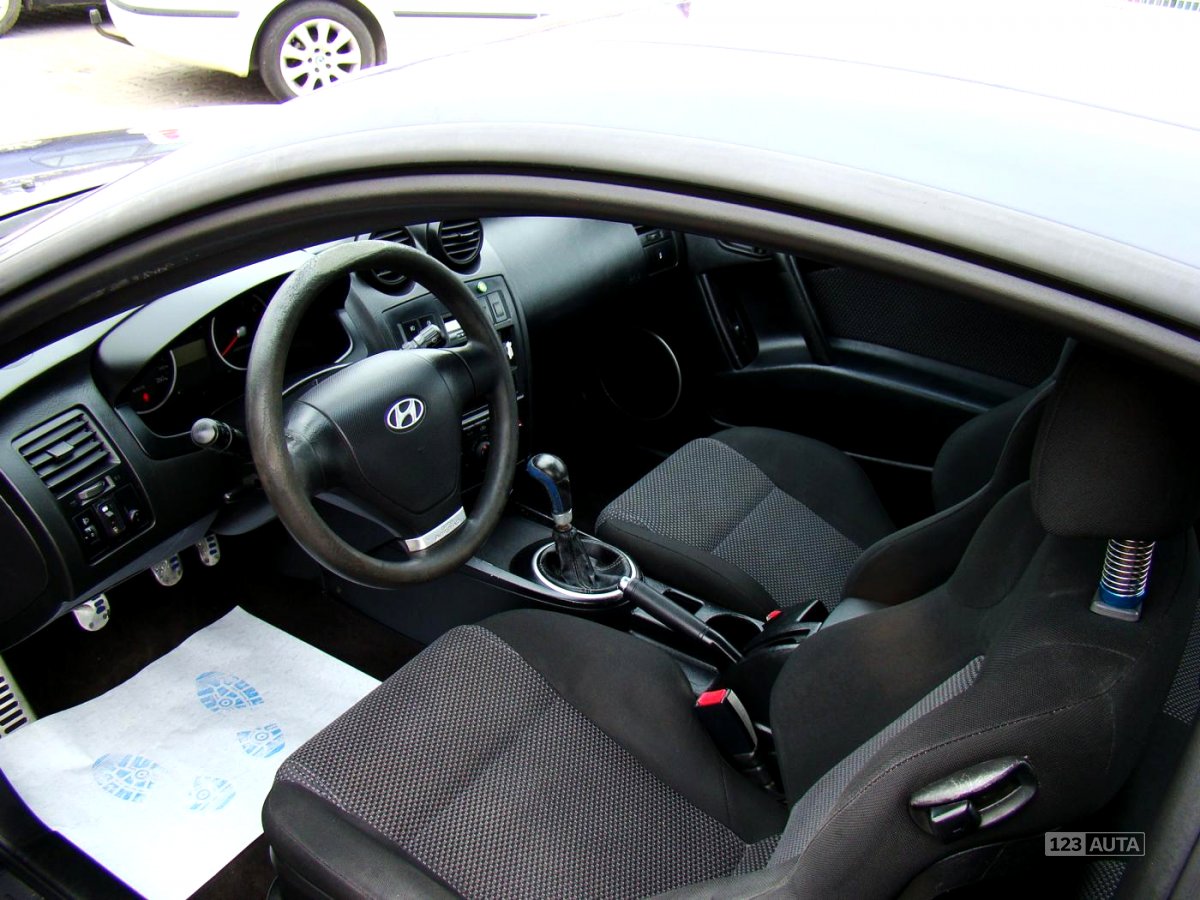 Hyundai Coupé, 2003 - pohled č. 13