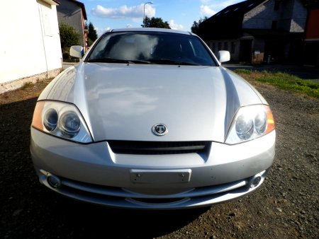 Hyundai Coupé, 2004 - pohled č. 2