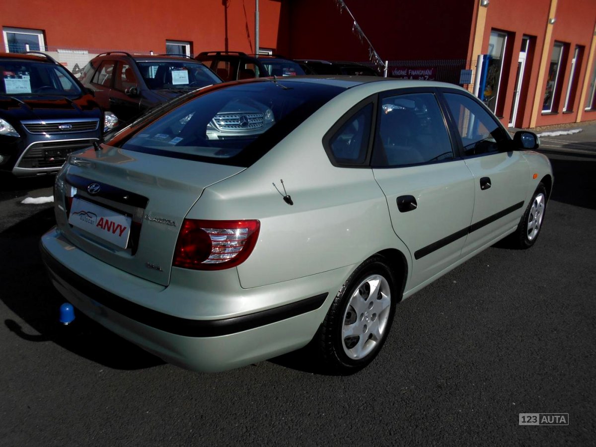 Hyundai Elantra, 2006 - pohled č. 4