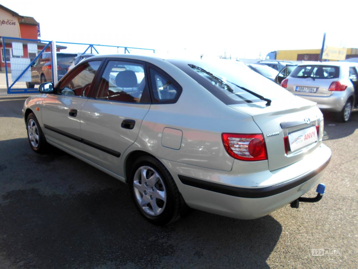 Hyundai Elantra, 2006 - pohled č. 6