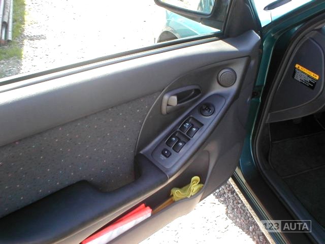 Hyundai Elantra, 2002 - pohled č. 13