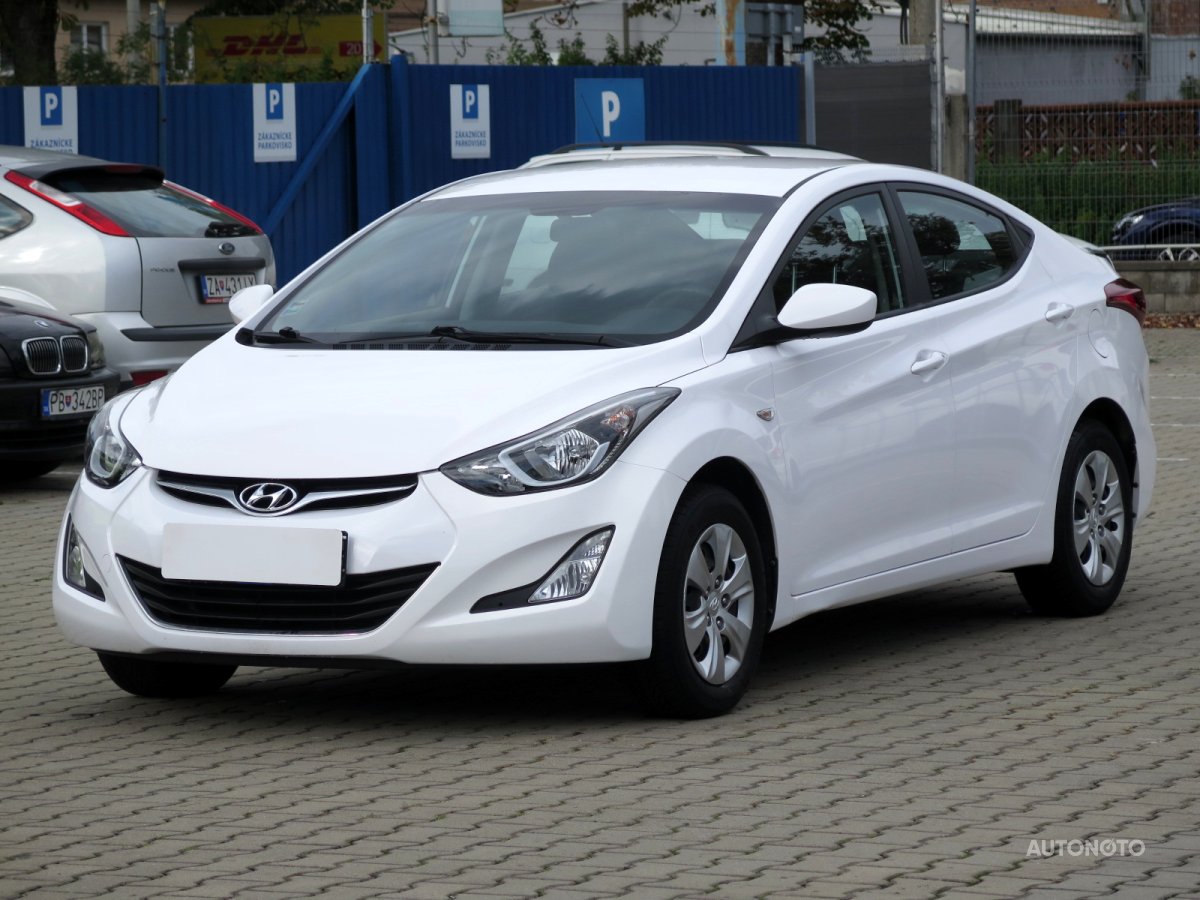 Hyundai Elantra, 2015 - pohled č. 3