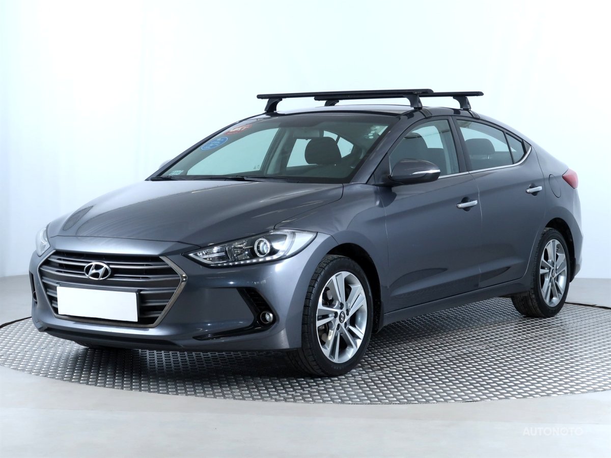 Hyundai Elantra, 2018 - pohled č. 3