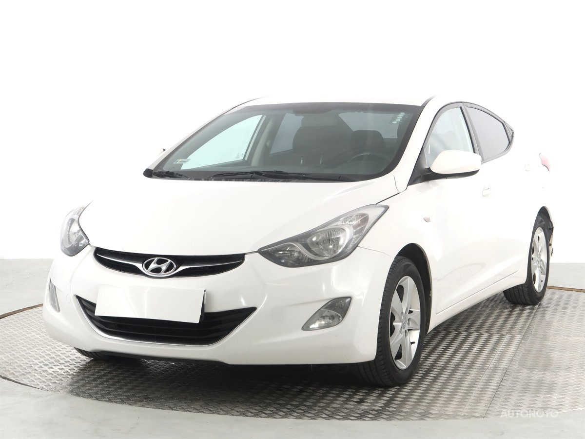 Hyundai Elantra, 2013 - pohled č. 3
