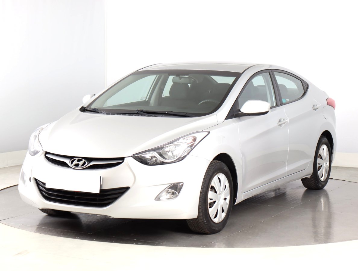 Hyundai Elantra, 2011 - pohled č. 3