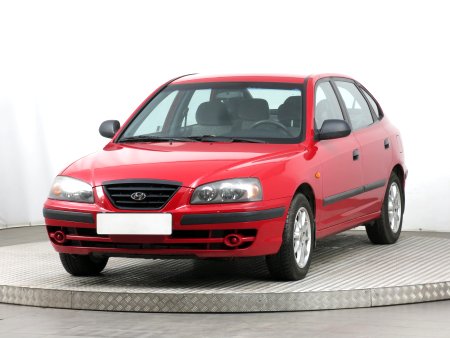 Hyundai Elantra, 2004 - pohled č. 3