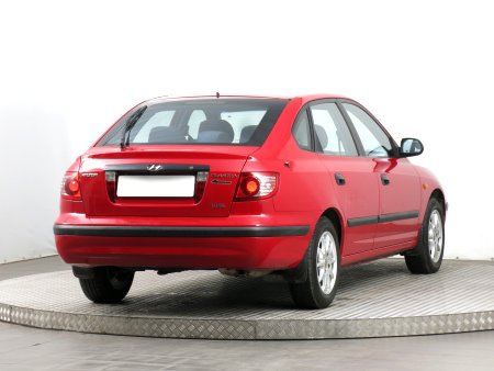 Hyundai Elantra, 2004 - pohled č. 7