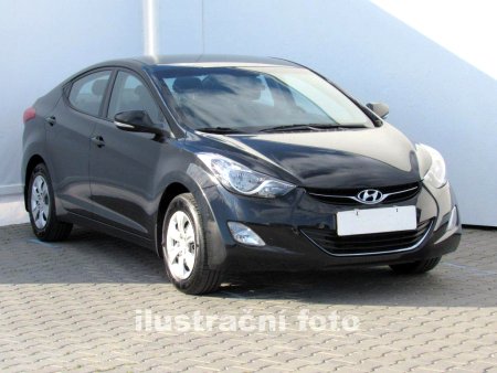 Hyundai Elantra, 2013