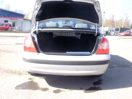 Hyundai Elantra, 2004 - pohled č. 10