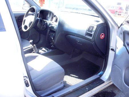 Hyundai Elantra, 2004 - pohled č. 6