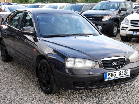 Hyundai Elantra, 2002 - pohled č. 2