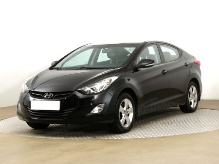 Hyundai Elantra, 2012 - pohled č. 3