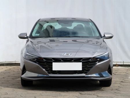 Hyundai Elantra, 2022 - pohled č. 2