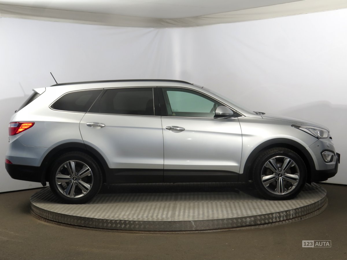 Hyundai Grand Santa Fe, 2014 - pohled č. 8