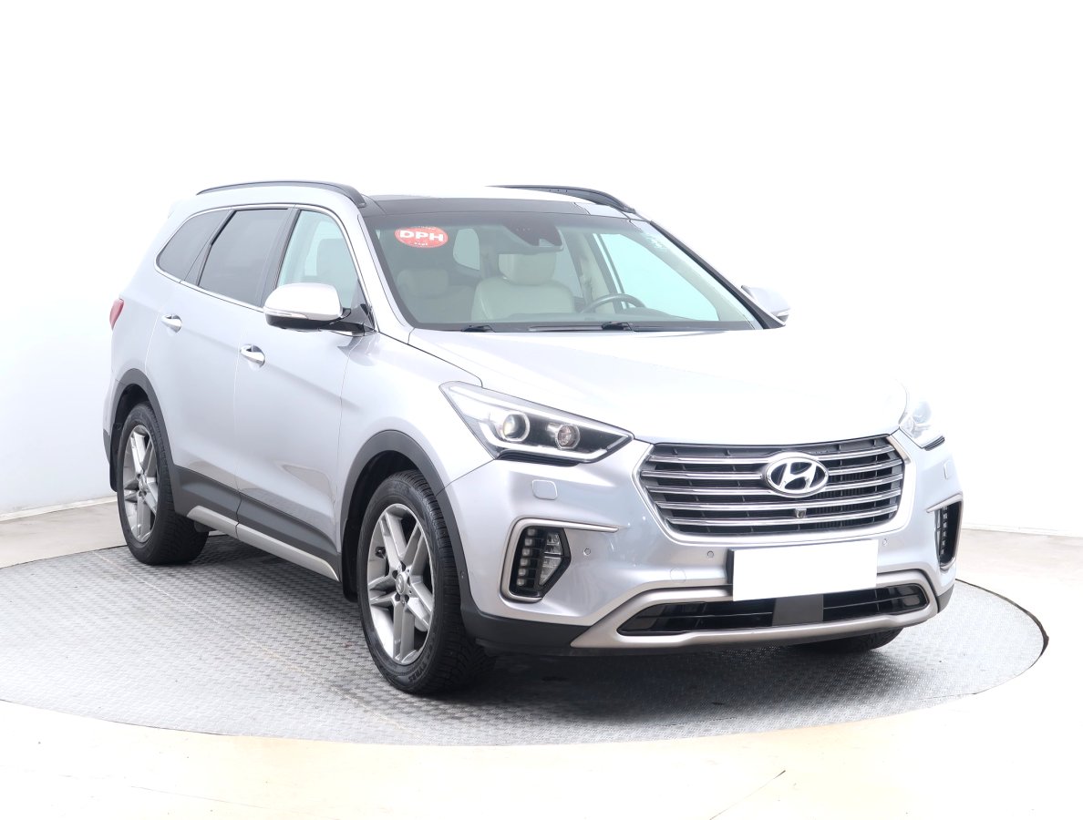 Hyundai Grand Santa Fe, 2017 - celkový pohled