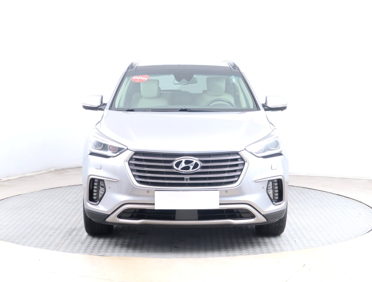 Hyundai Grand Santa Fe, 2017 - pohled č. 2