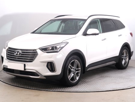 Hyundai Grand Santa Fe, 2016 - pohled č. 3
