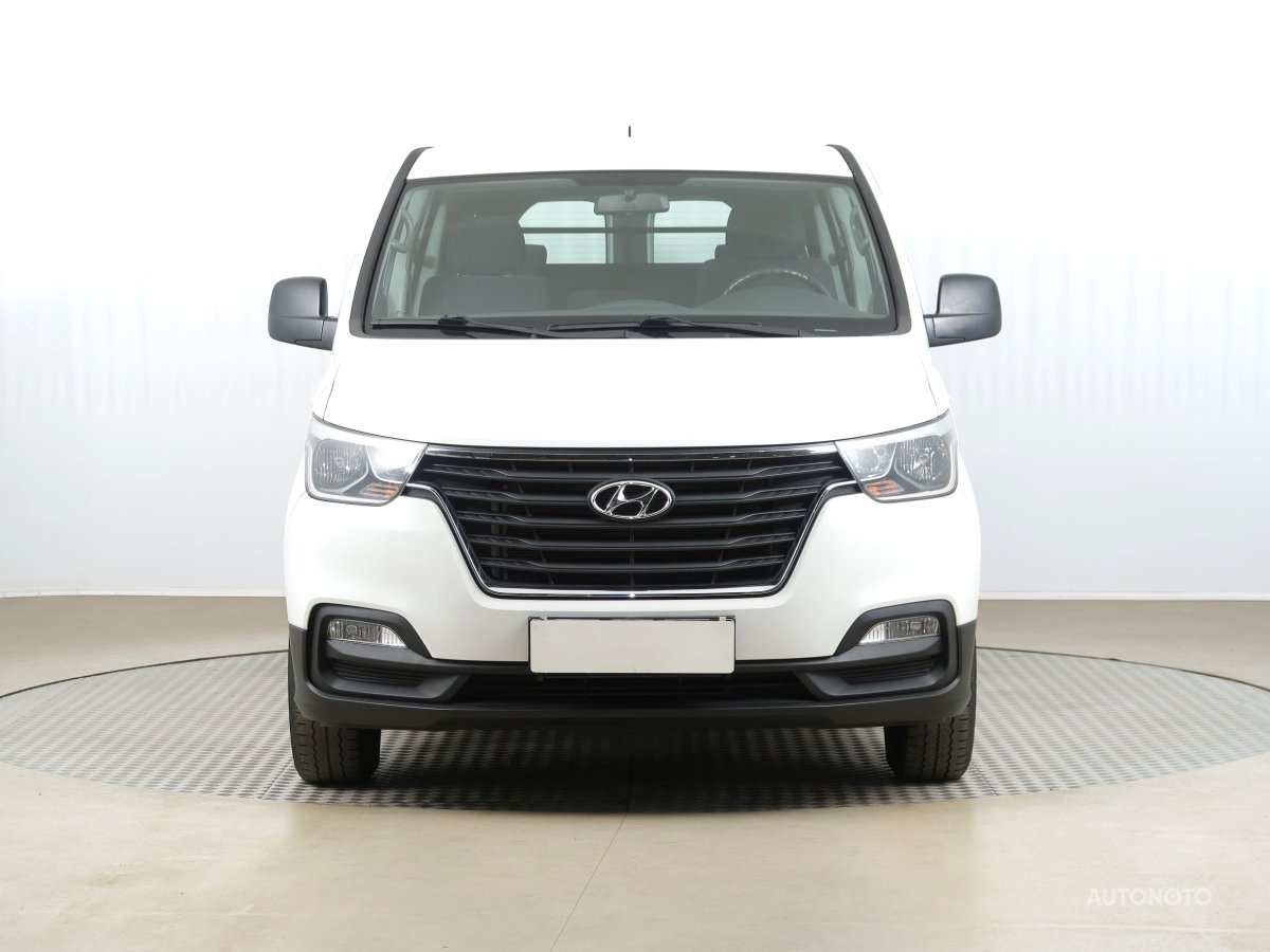 Hyundai H 1, 2019 - pohled č. 2