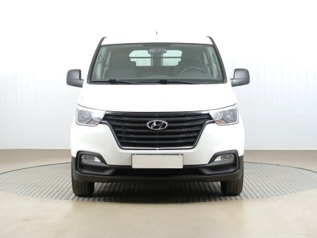 Hyundai H 1, 2019 - pohled č. 2