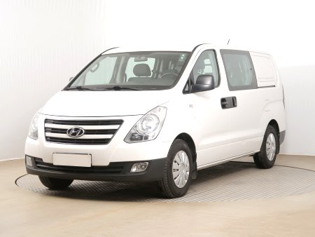 Hyundai H 1, 2016 - pohled č. 3