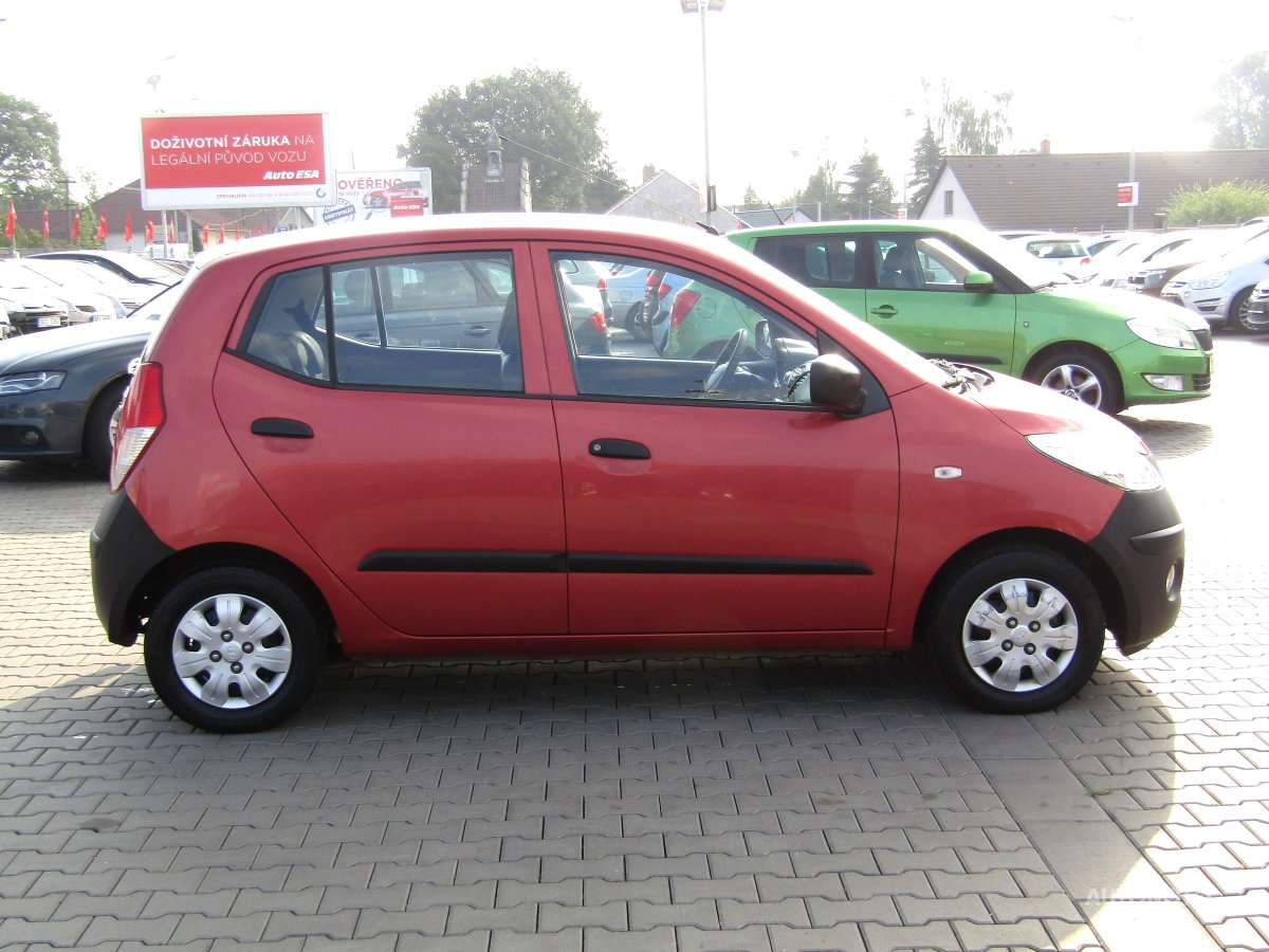 Hyundai i10, 2010 - pohled č. 4