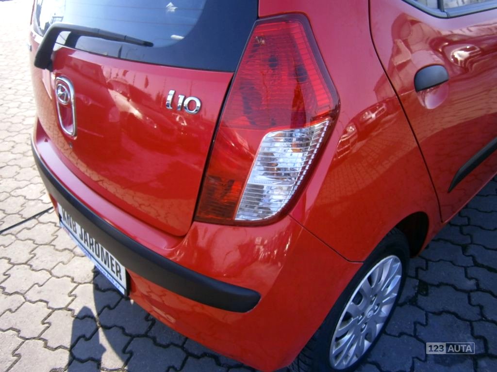 BMW Řada 3, 2011 - pohled č. 13