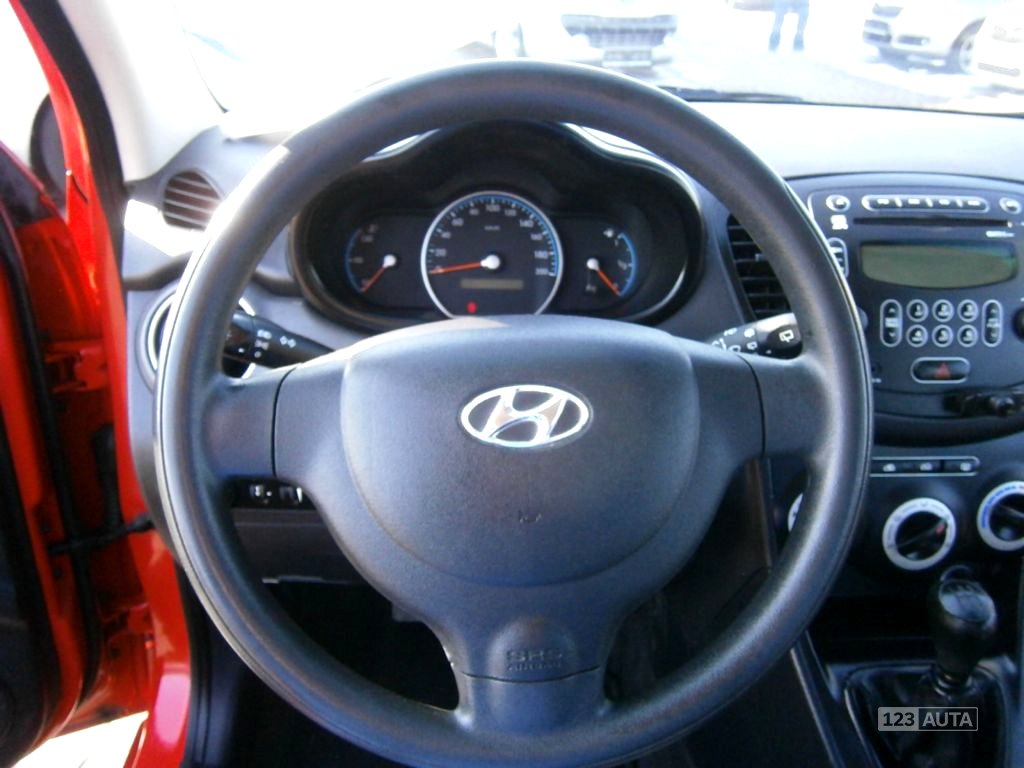 BMW Řada 3, 2011 - pohled č. 6