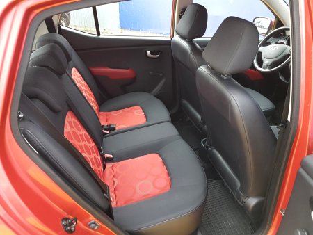 Hyundai i10, 2009 - pohled č. 10