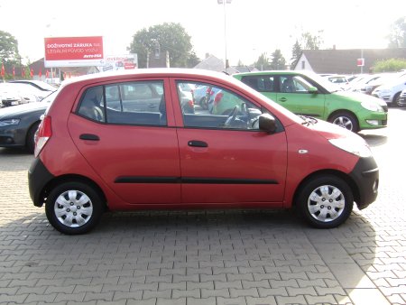 Hyundai i10, 2010 - pohled č. 4