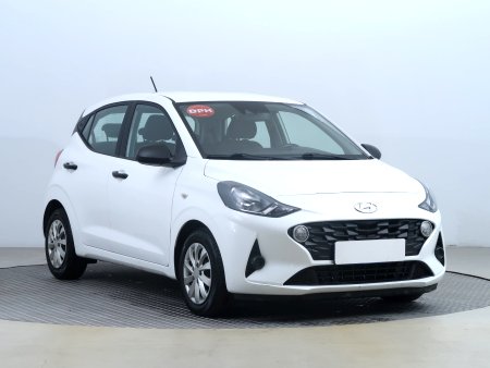 Hyundai i10, 2022