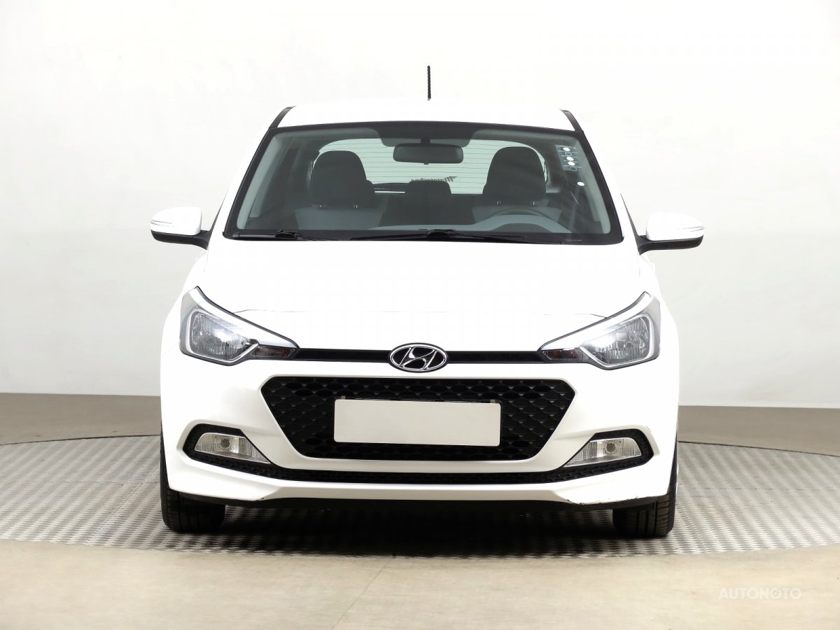 Hyundai i20, 2015 - pohled č. 2