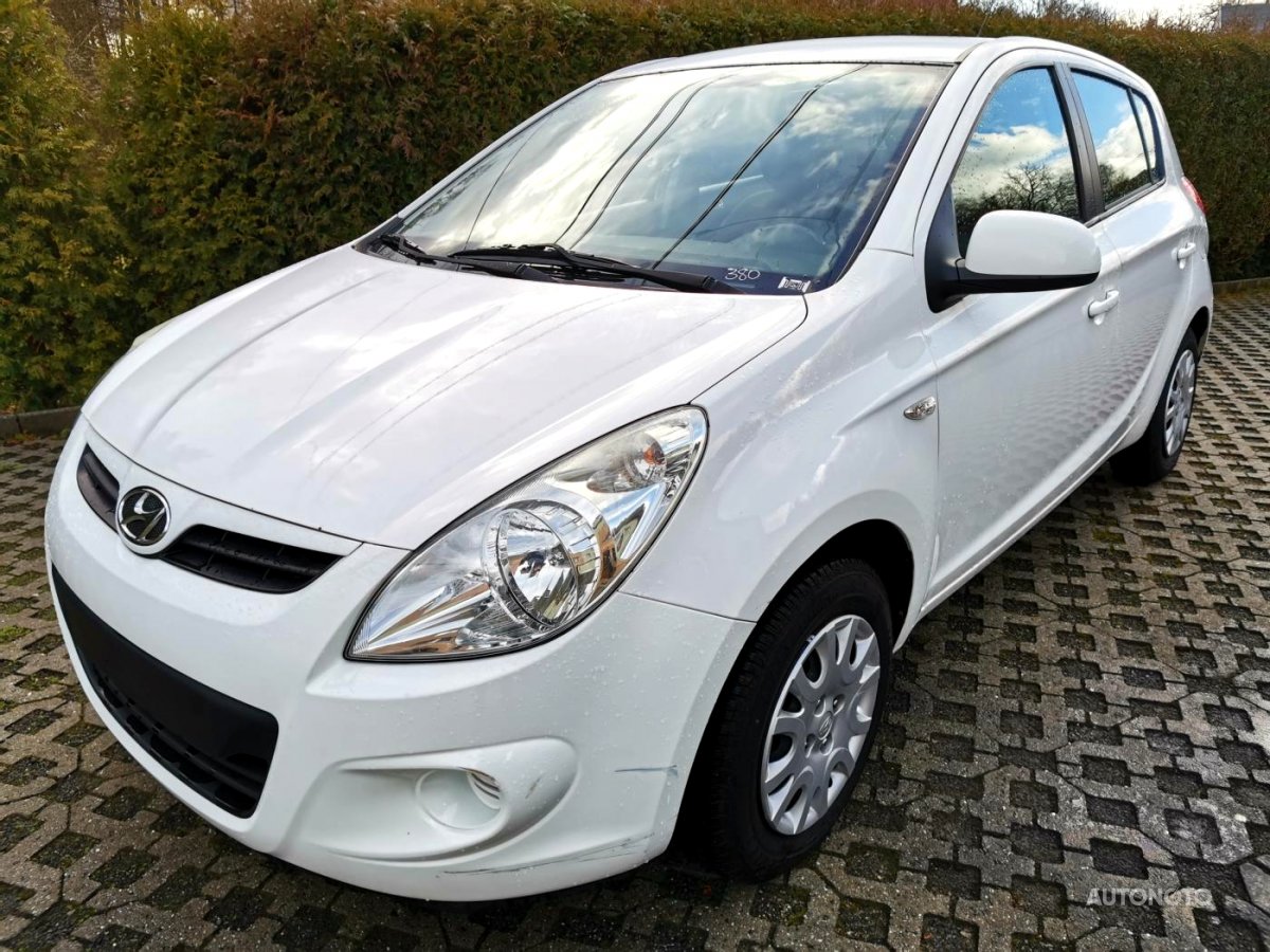 Hyundai i20, 2011 - celkový pohled
