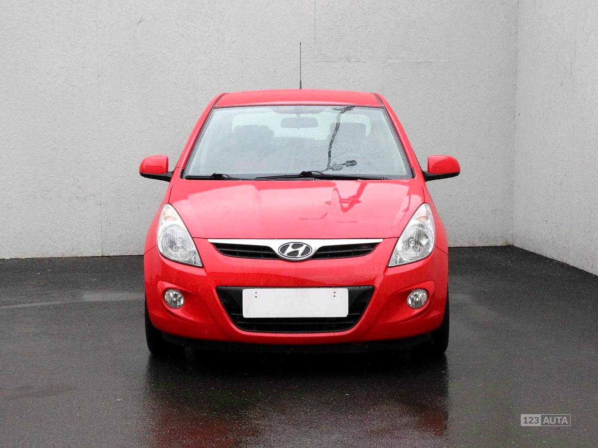 Hyundai i20, 2010 - pohled č. 2