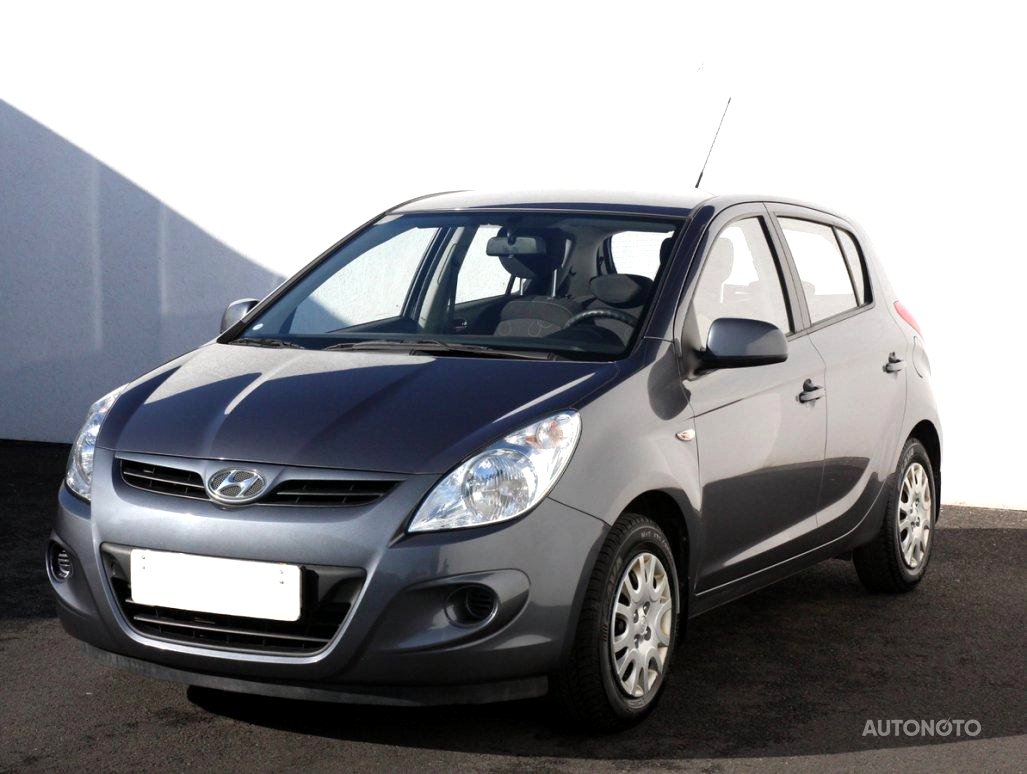 Hyundai i20, 2011 - pohled č. 3