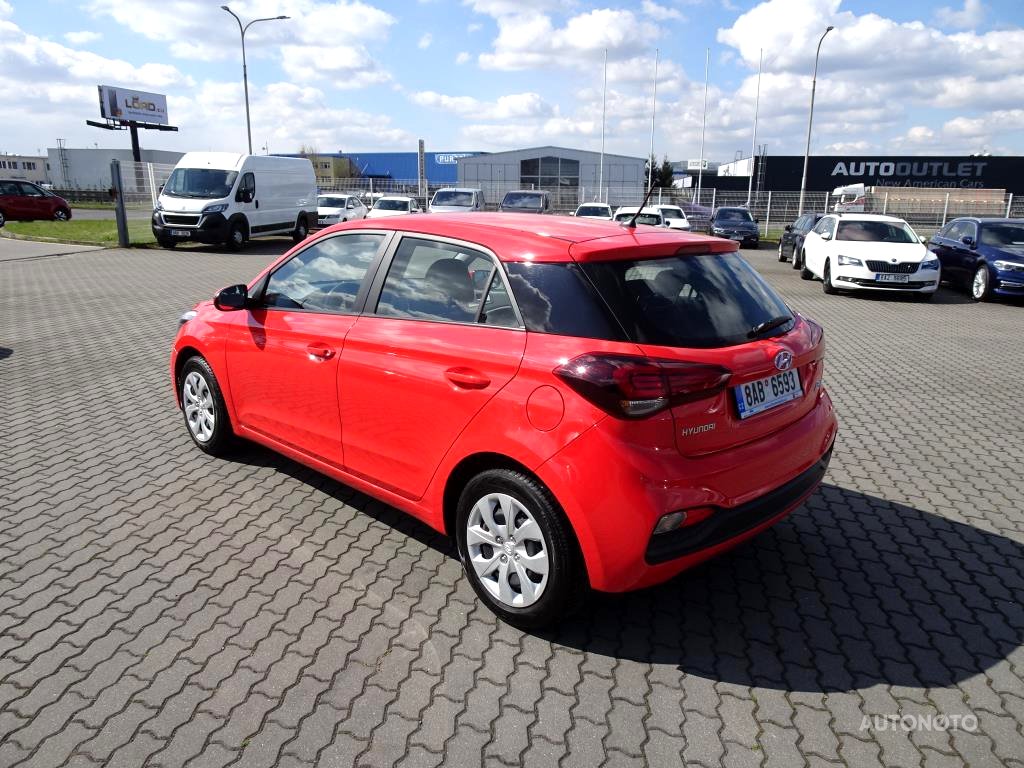 Hyundai i20, 2020 - pohled č. 3