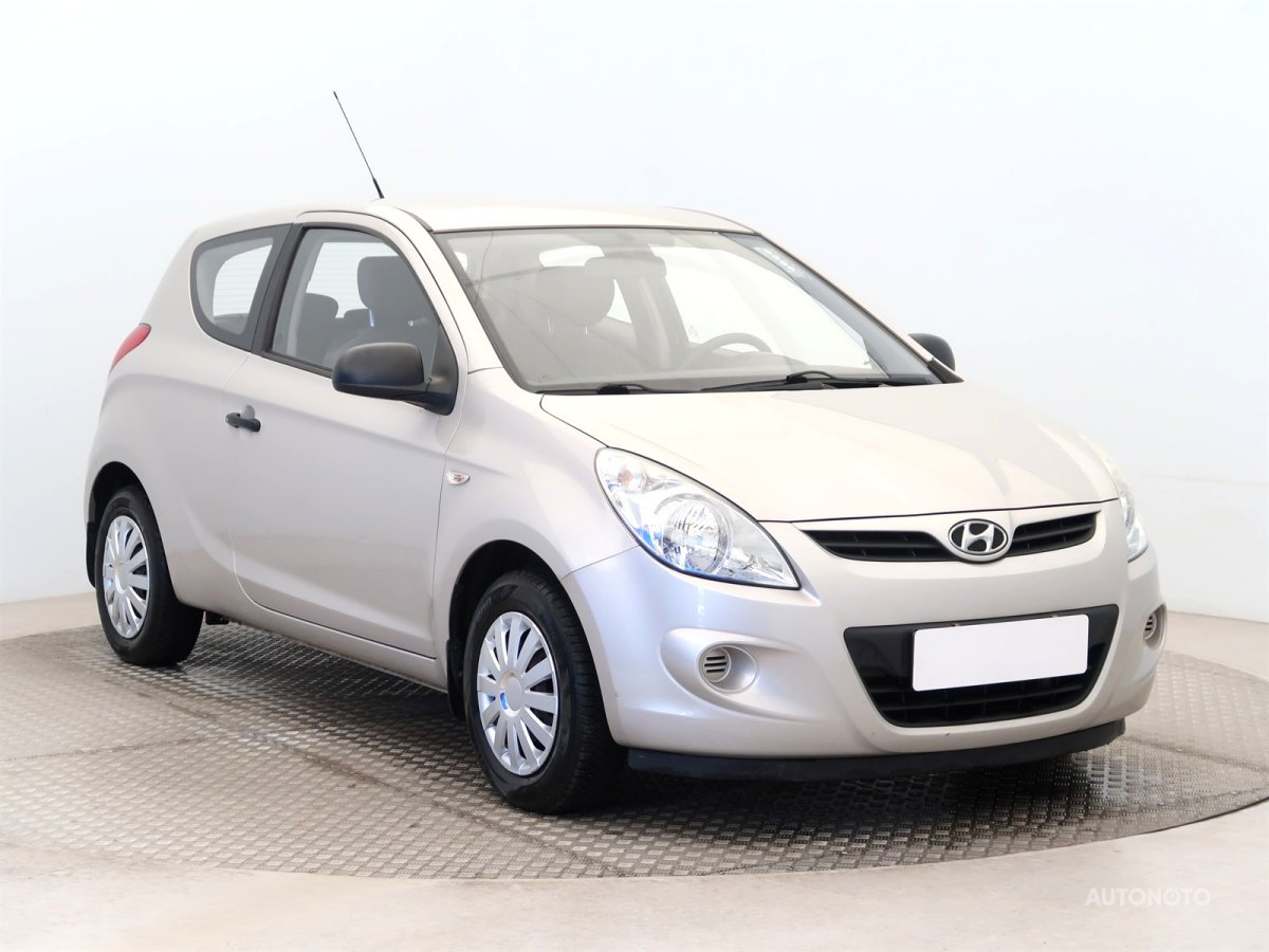 Hyundai i20, 2011 - celkový pohled