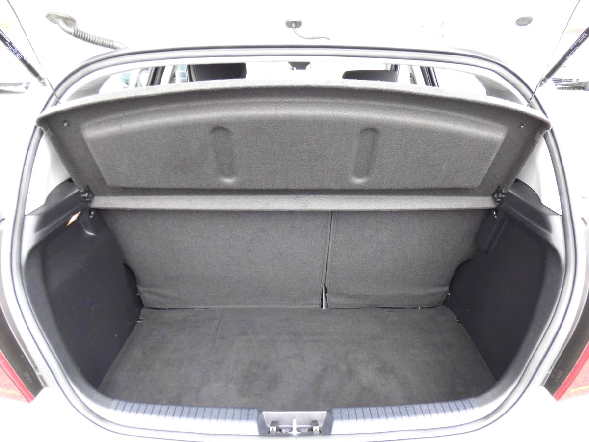 Hyundai i20, 2011 - pohled č. 10