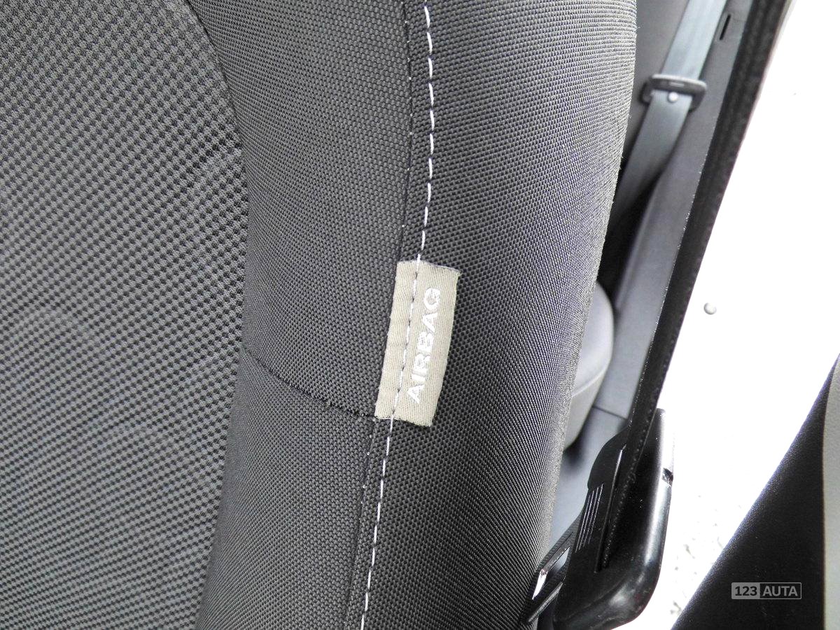 Hyundai i20, 2011 - pohled č. 26