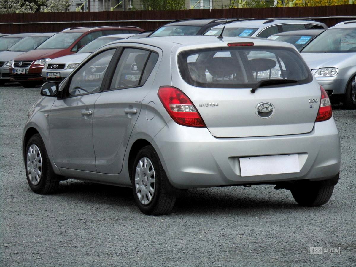Hyundai i20, 2011 - pohled č. 7