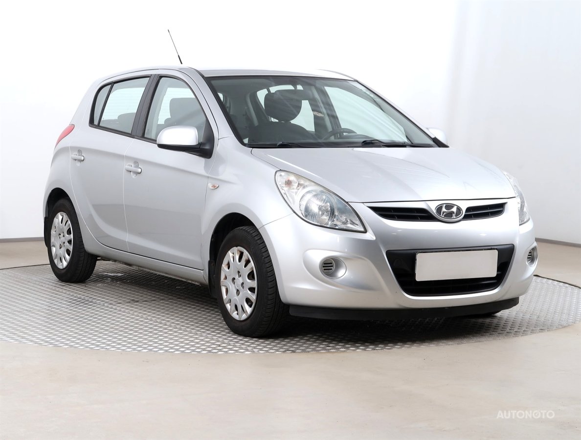 Hyundai i20, 2009 - celkový pohled